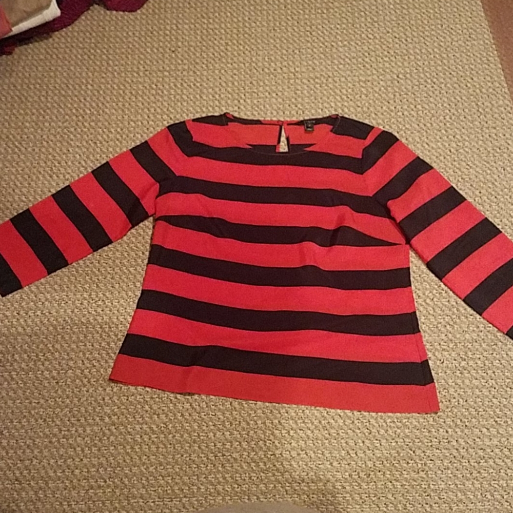 Cute striped top